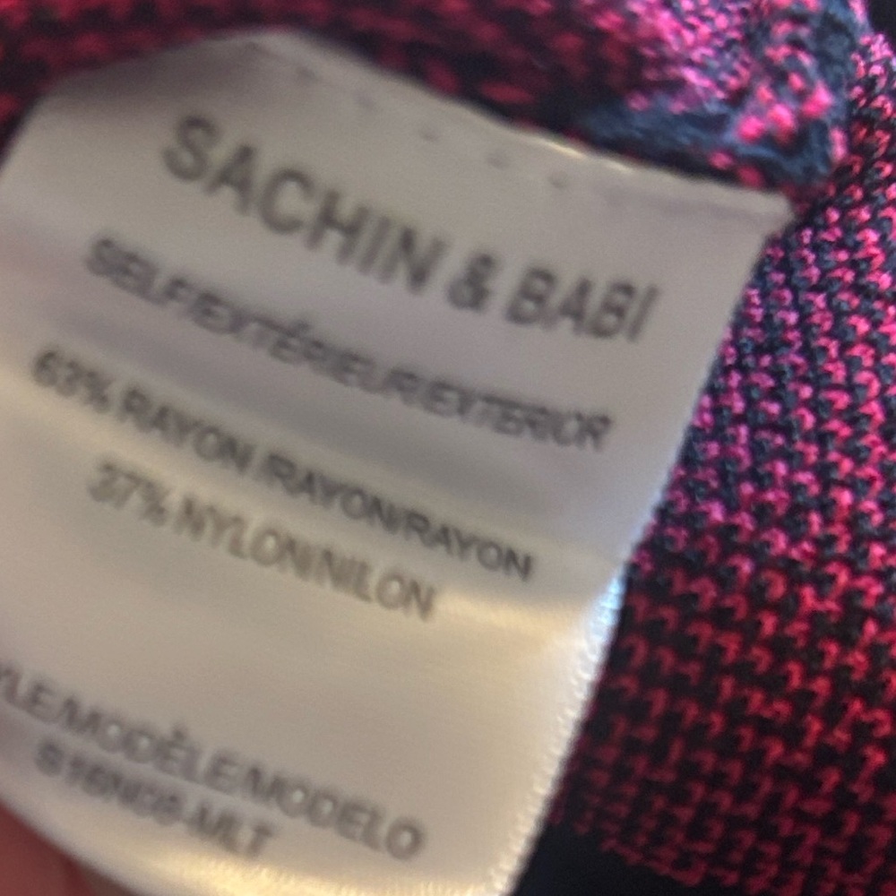 Sachin & Babi Strapless Dress with Pink Floral Design S jersey knit - Picture 7 of 7